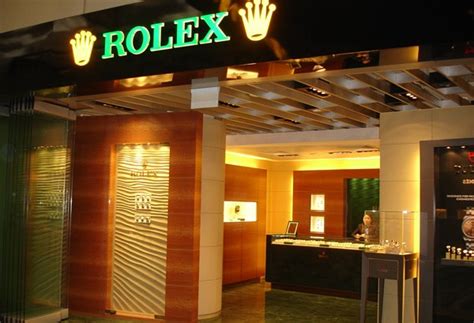 singapore airport rolex.